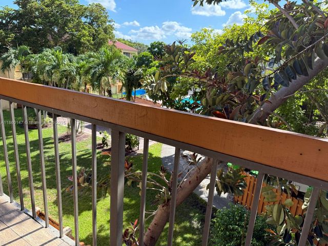 4018 Del río way, Sunrise, FL 33351