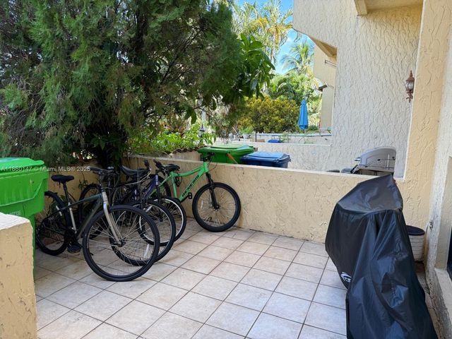 4018 Del río way, Sunrise, FL 33351