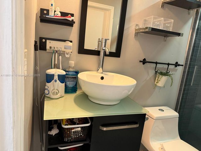 4018 Del río way, Sunrise, FL 33351