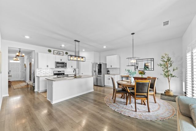253 Addison Ave, Chapel Hill, TN 37034