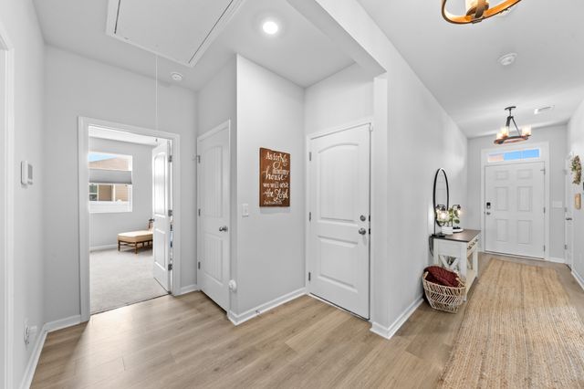 253 Addison Ave, Chapel Hill, TN 37034