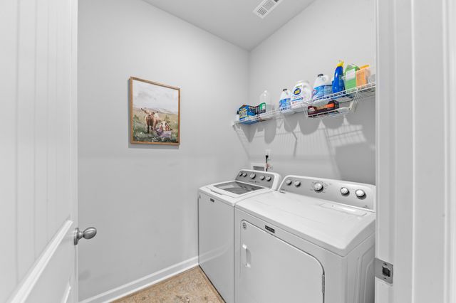 253 Addison Ave, Chapel Hill, TN 37034