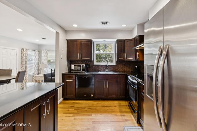 65A Sunset Road 60, Whiting, NJ 08759