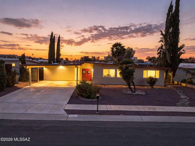 7652 E Waverly Street, Tucson, AZ 85715