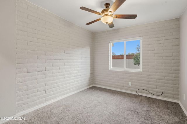 7652 E Waverly Street, Tucson, AZ 85715
