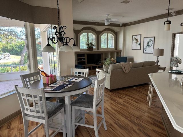 324 HAMPTON HILLS COURT, Debary, FL 32713