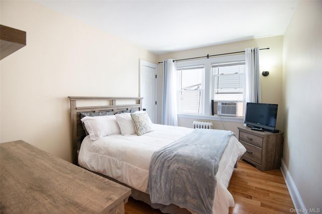 38 Emmett Terrace, New Rochelle, NY 10805