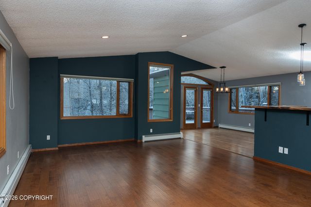 19430 Citation Road, Eagle River, AK 99577