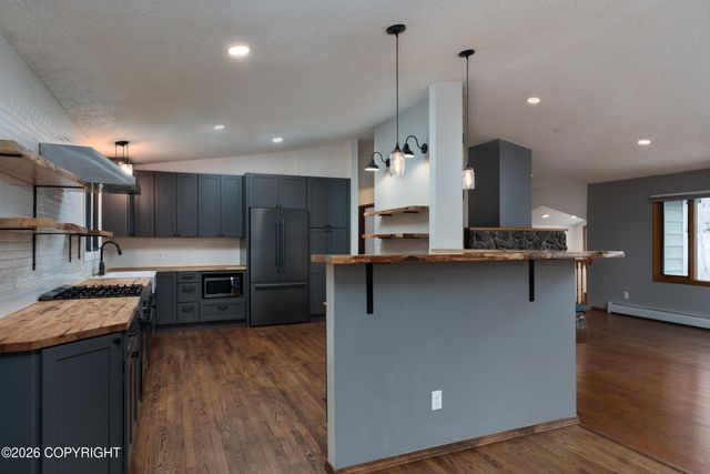 19430 Citation Road, Eagle River, AK 99577