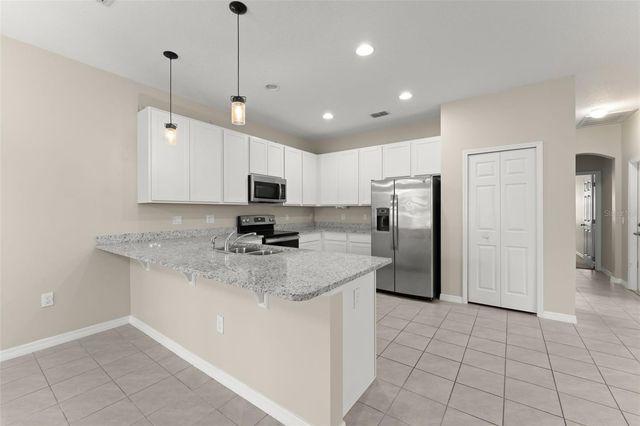 1858 SHUMARD AVENUE, St Cloud, FL 34771