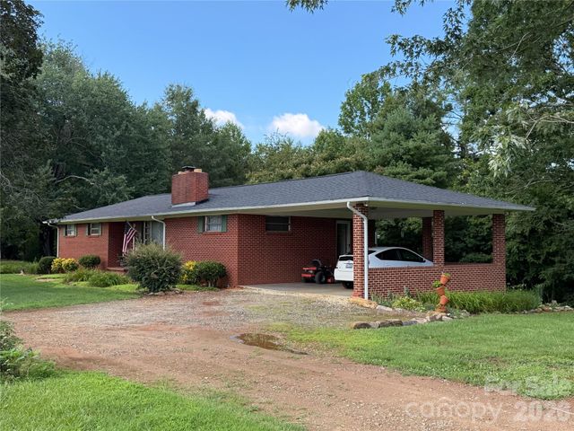 1345 Rock Hill Street, Nebo, NC 28761
