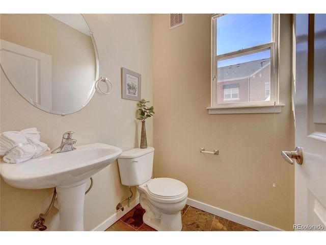 4100 Albion St 875, Denver, CO 80216