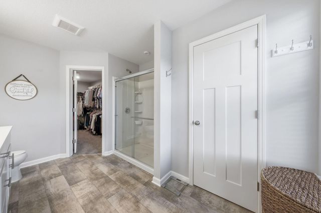 7021 Huckleberry Drive, Minnetrista, MN 55331