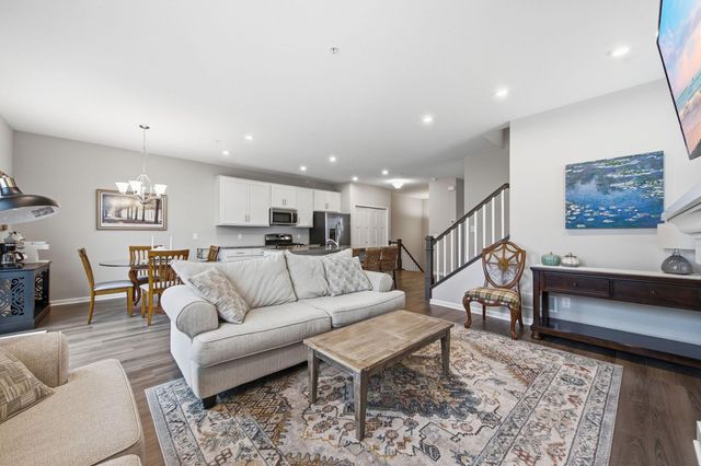 7021 Huckleberry Drive, Minnetrista, MN 55331