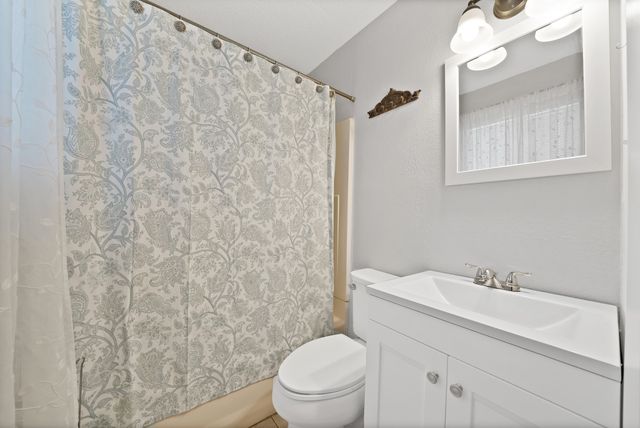 7824 Whitney Drive, White Settlement, TX 76108