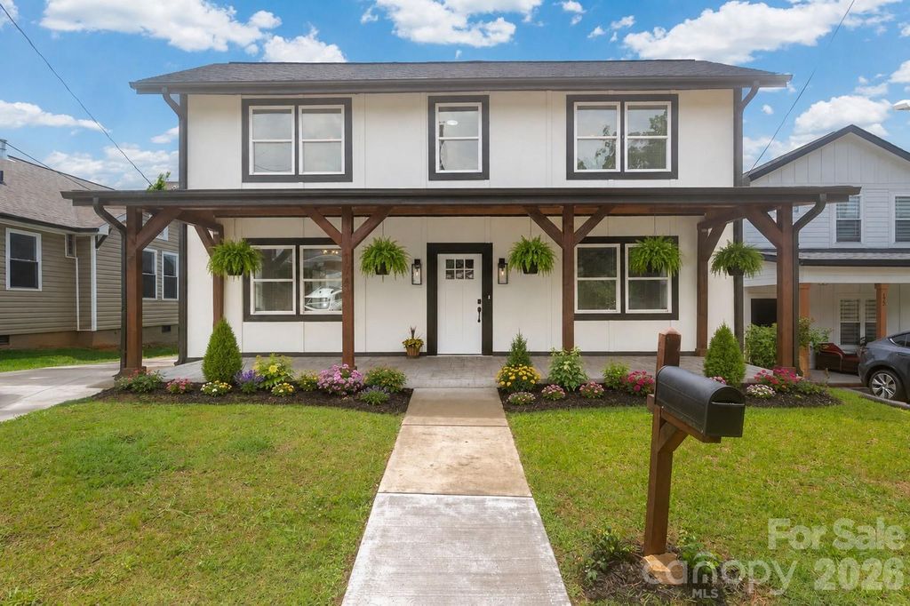 174 Tournament Drive SW, Concord, NC 28025