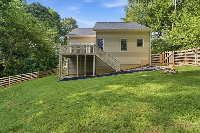 20 Woodland Bridge Drive, Adairsville, GA 30103