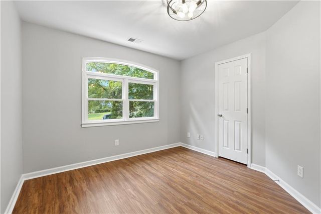 20 Woodland Bridge Drive, Adairsville, GA 30103