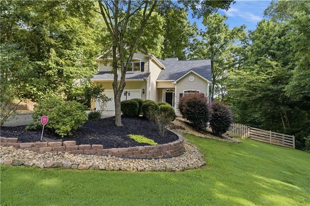 20 Woodland Bridge Drive, Adairsville, GA 30103