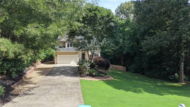 20 Woodland Bridge Drive, Adairsville, GA 30103