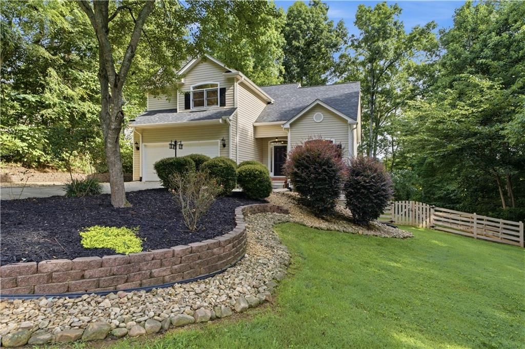 20 Woodland Bridge Drive, Adairsville, GA 30103