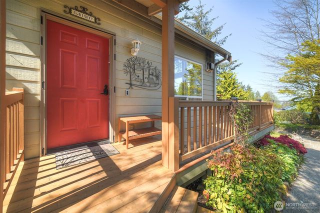 37410 Olympic View Road NE, Hansville, WA 98340