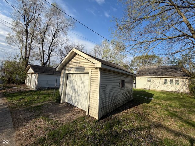 529 N Chester Avenue, Indianapolis, IN 46201