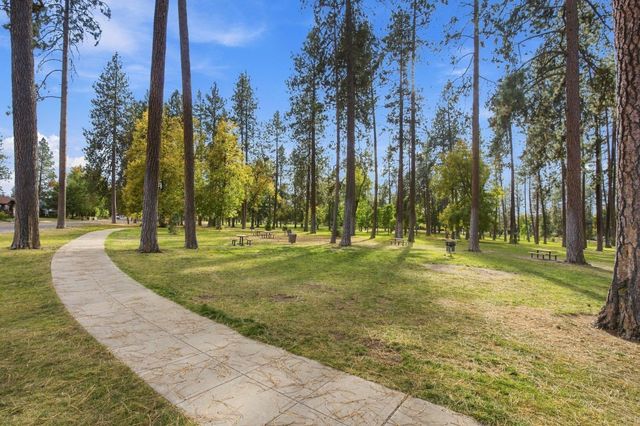 2911 W EUCLID Ave, Spokane, WA 99205