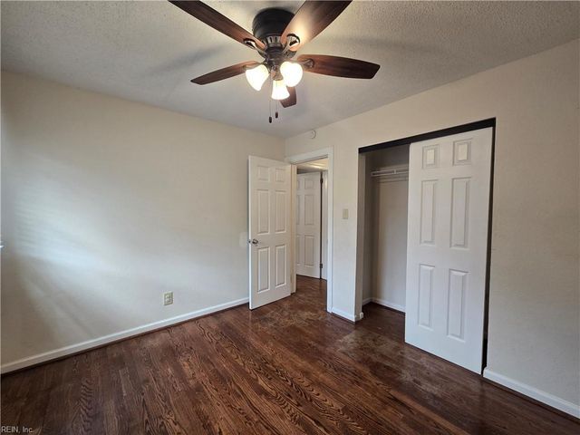 3840 South Plaza TRL, Virginia Beach, VA 23452