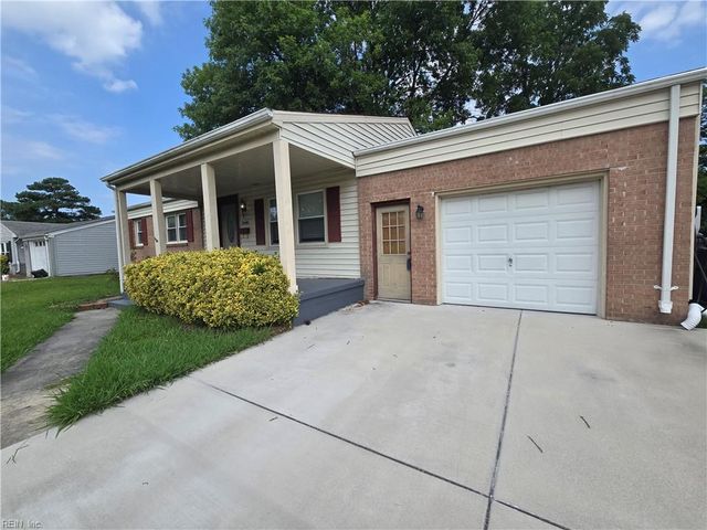 3840 South Plaza TRL, Virginia Beach, VA 23452
