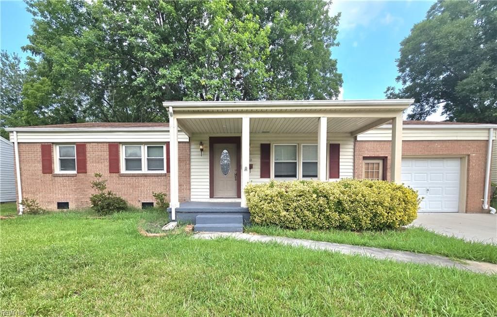 3840 South Plaza TRL, Virginia Beach, VA 23452
