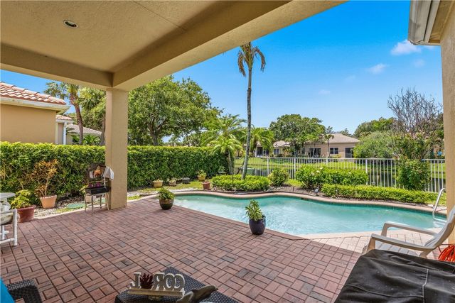 9535 E Maiden Court, Vero Beach, FL 32963