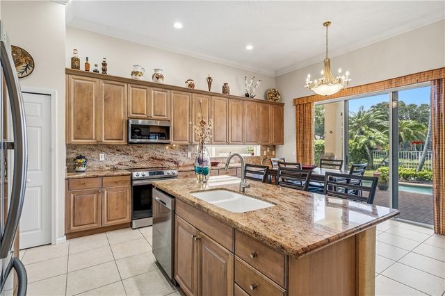 9535 E Maiden Court, Vero Beach, FL 32963