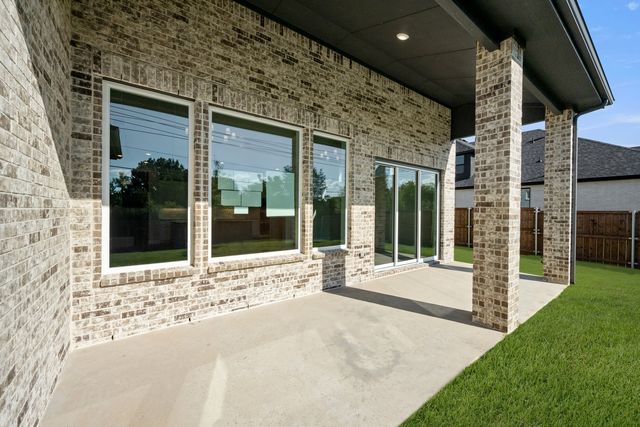 2203 Steed Run Drive, Mansfield, TX 76063