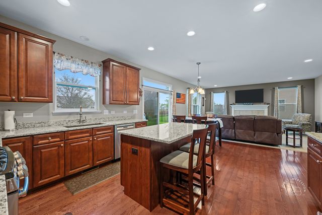 3463 Ayres Drive, Aurora, IL 60506