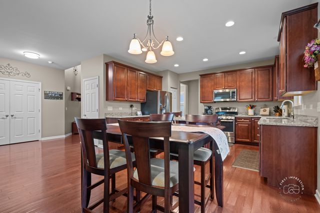 3463 Ayres Drive, Aurora, IL 60506