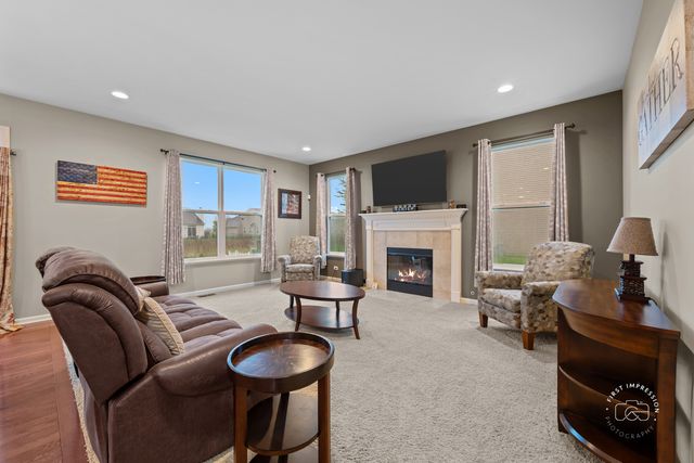 3463 Ayres Drive, Aurora, IL 60506