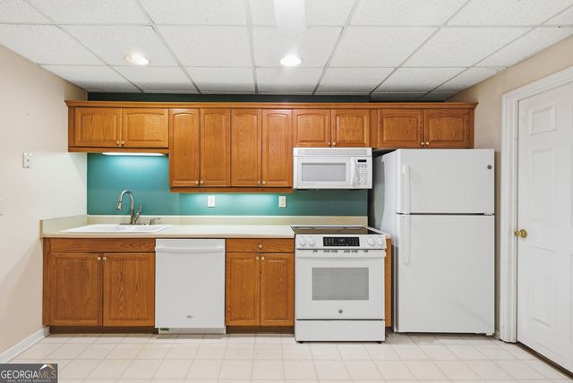 155 Lucky Leaf Place, Fayetteville, GA 30214