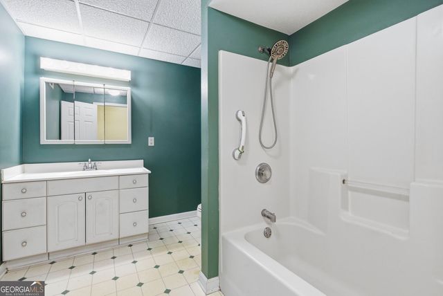 155 Lucky Leaf Place, Fayetteville, GA 30214