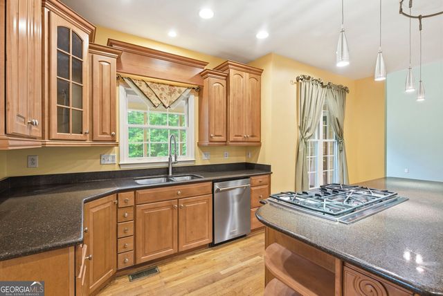 155 Lucky Leaf Place, Fayetteville, GA 30214