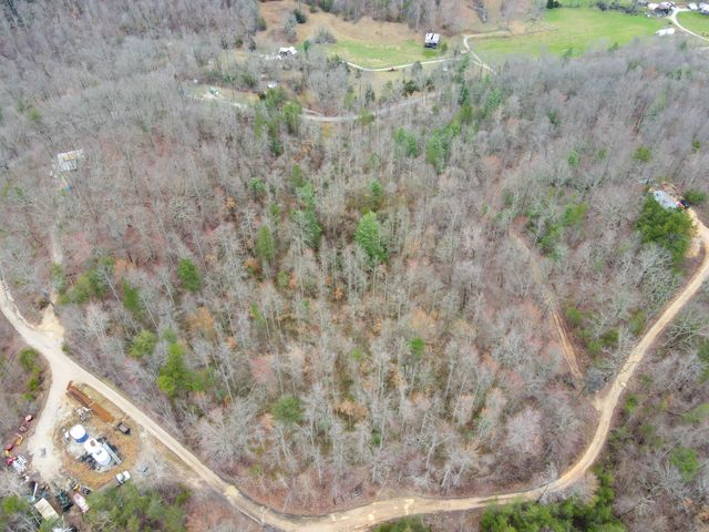 1427 High Rock Road, Stanton, KY 40380