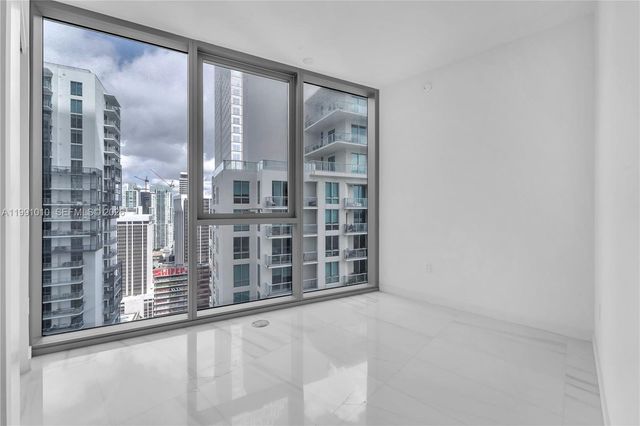 300 Biscayne Boulevard Way 1902E, Miami, FL 33131