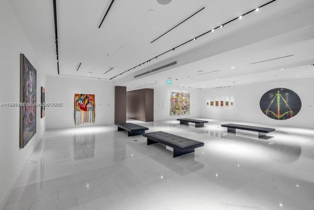 300 Biscayne Boulevard Way 1902E, Miami, FL 33131