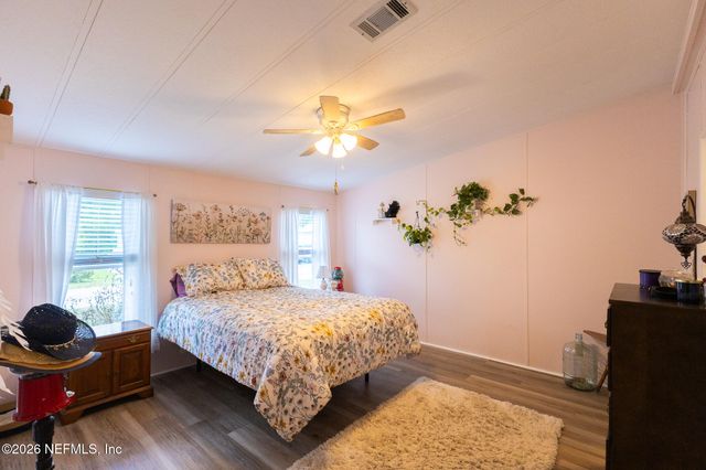 109 BAYOU Drive, Satsuma, FL 32189
