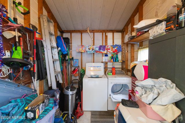 109 BAYOU Drive, Satsuma, FL 32189