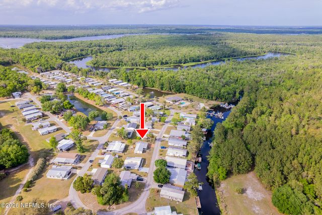 109 BAYOU Drive, Satsuma, FL 32189