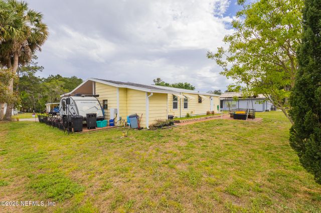 109 BAYOU Drive, Satsuma, FL 32189