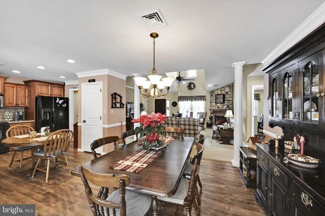 820 CAMBRIDGE DR, Manheim, PA 17545