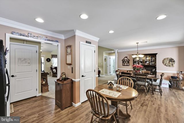 820 CAMBRIDGE DR, Manheim, PA 17545