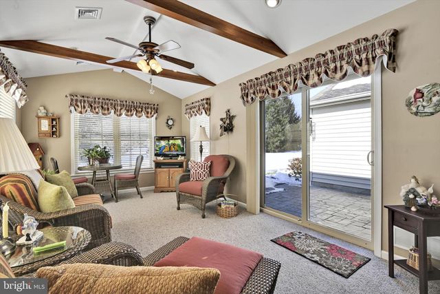 820 CAMBRIDGE DR, Manheim, PA 17545